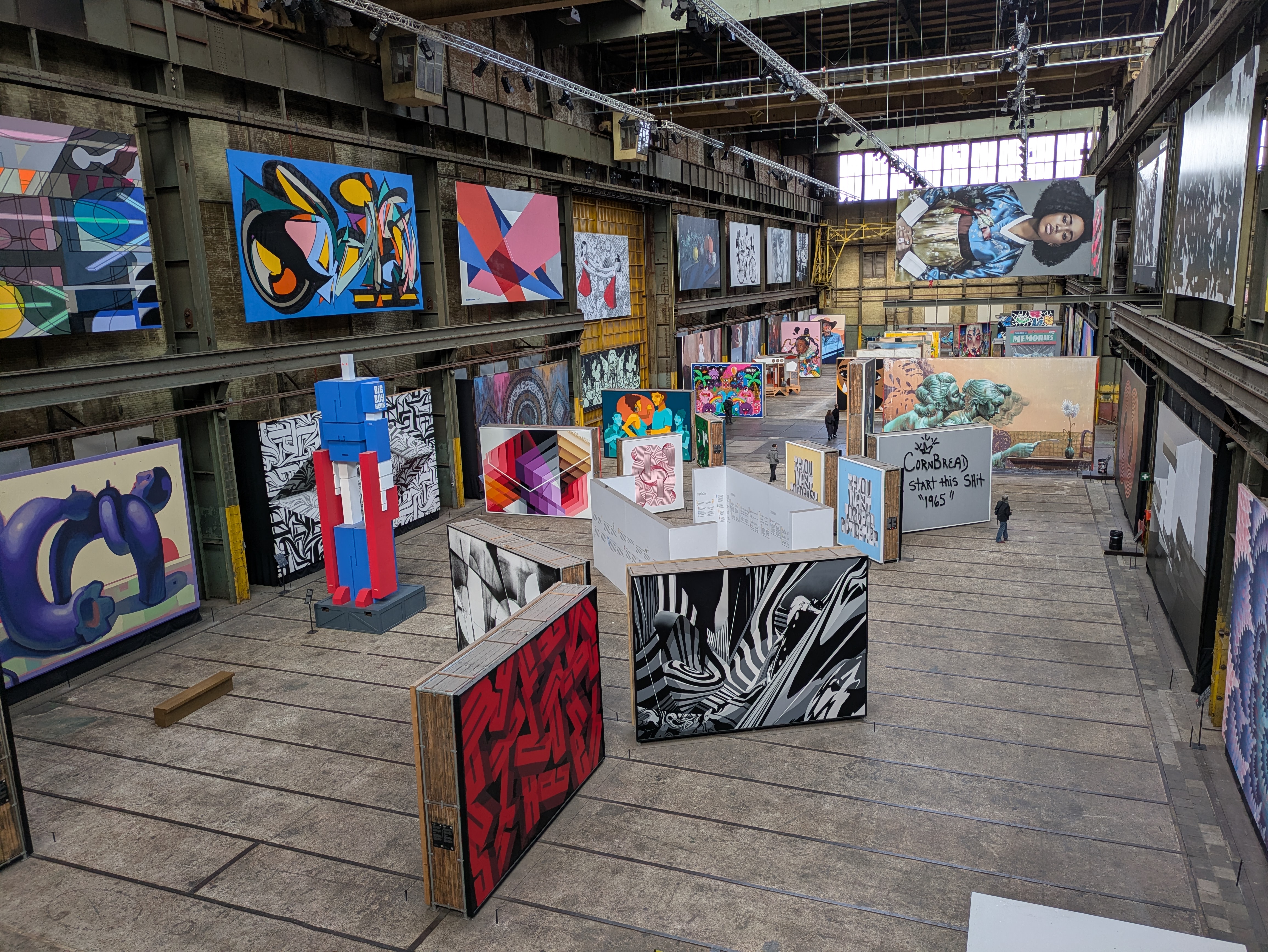 Inside the STRAAT Museum